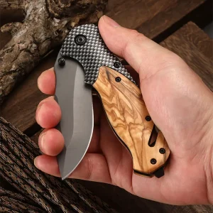 Folding knife high hardness multifunctional